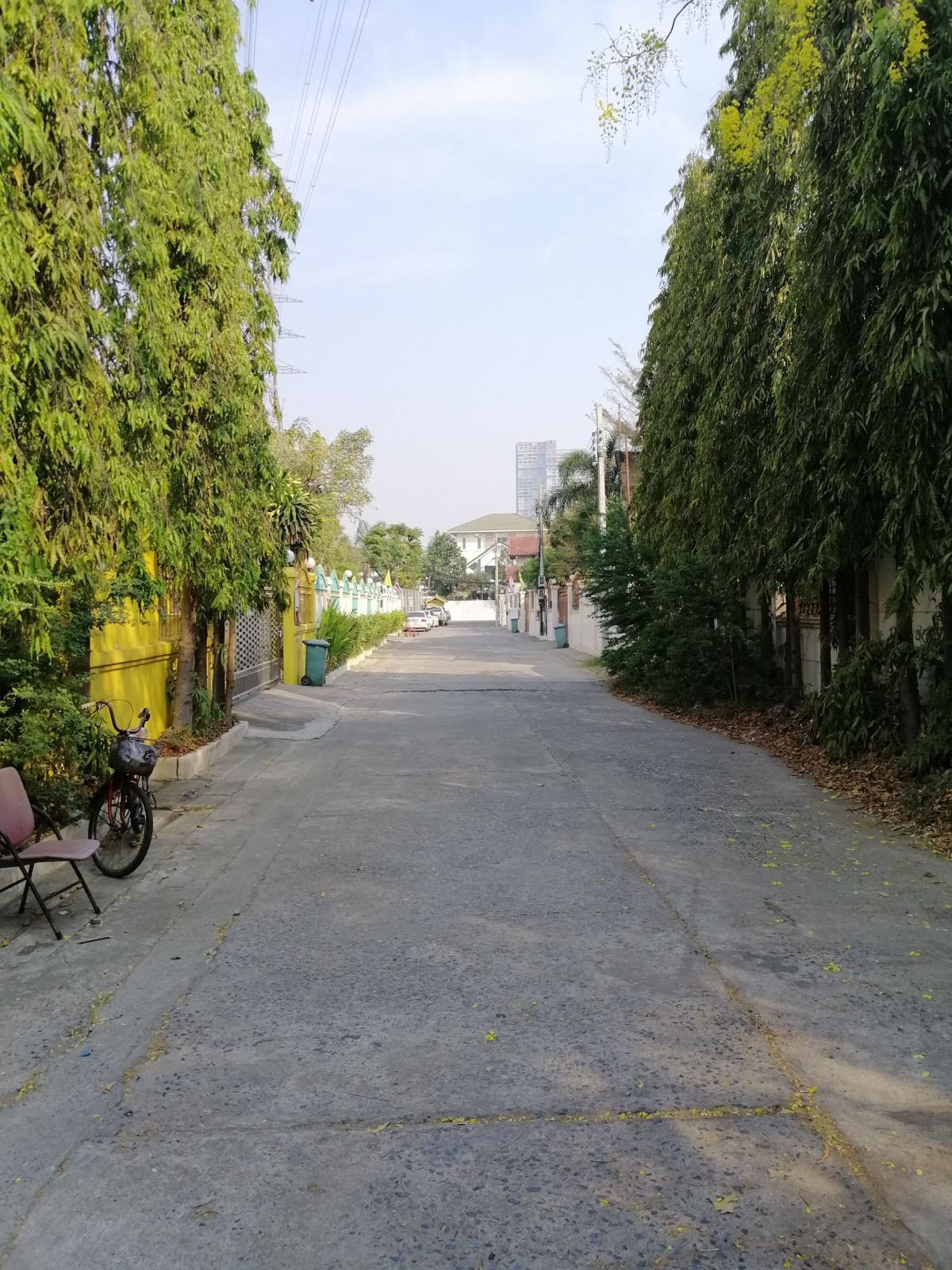 รับฝากขายบ้าน ที่ดิน กรุงเทพ นนทบุรี ปทุมธานี สมุทรปราการ | ขายด่วน ที่ดิน 2 ไร่ 1 งาน 47 ตร.ว.(947 ตร.ว.) ซอยลาดพร้าว 18 แยก14-1, ซอยวิภาวดี 16/27 แขวงจอมพล เขตจตุจักร กรุงเทพ รับฝากขายบ้าน ที่ดิน กรุงเทพ นนทบุรี ปทุมธานี สมุทรปราการ | ขายด่วน ที่ดิน 2 ไร่ 1 งาน 47 ตร.ว.(947 ตร.ว.) ซอยลาดพร้าว 18 แยก14-1, ซอยวิภาวดี 16/27 แขวงจอมพล เขตจตุจักร กรุงเทพ